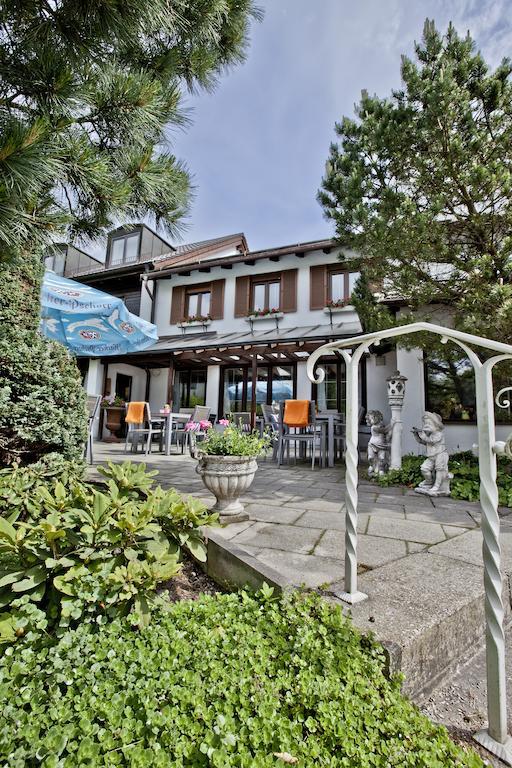Wuermtaler Gaestehaus Grafelfing Exterior photo